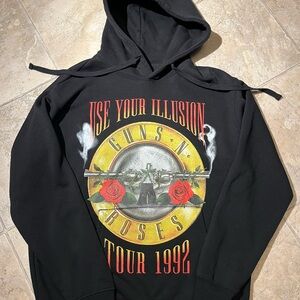 Guns N Roses Black Hoodie - Men's Sweater